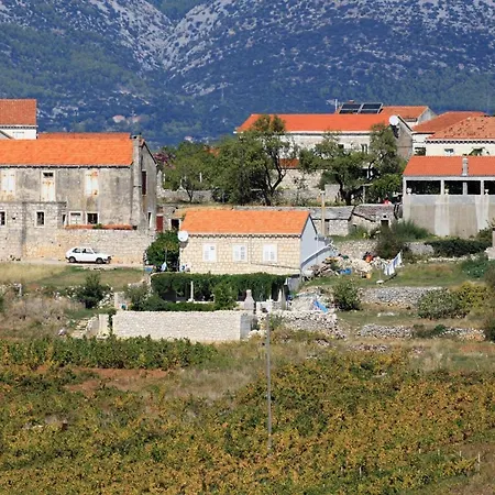 With Parking Space Lumbarda, Korcula - 4429